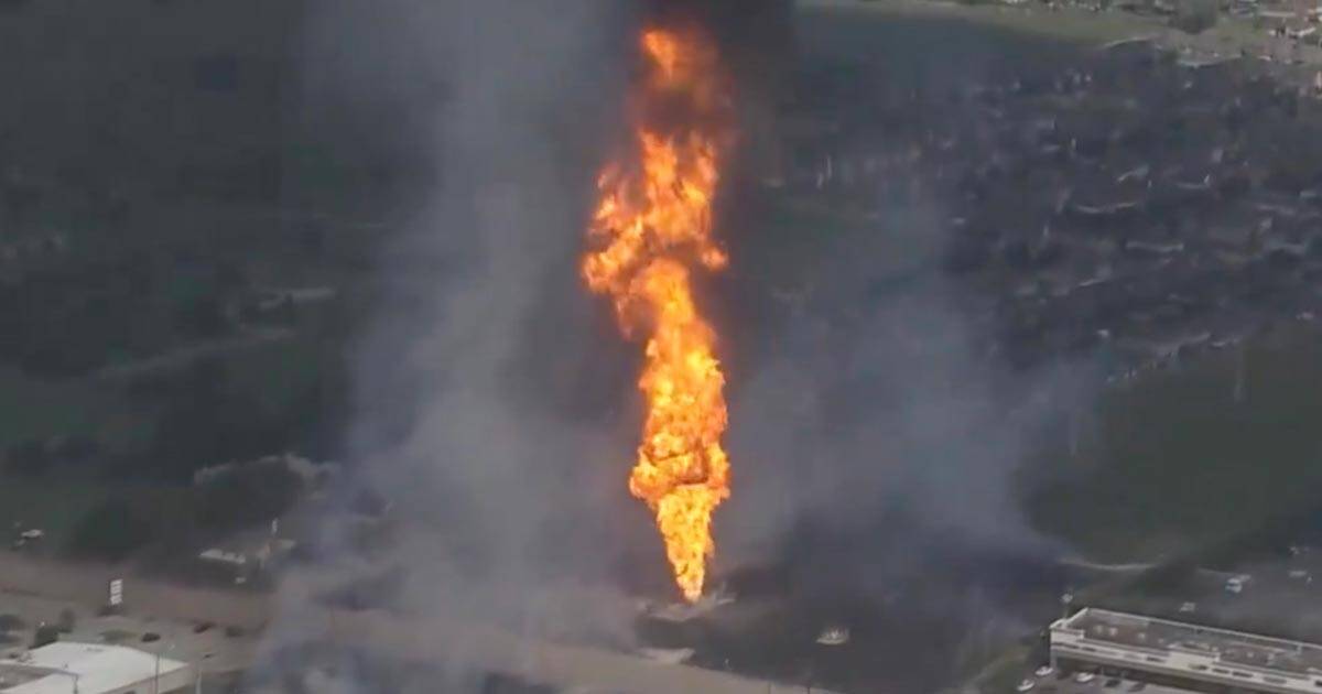 Major Texas Chemical Plant Explodes, Massive Flames Surge into Sky ...