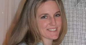 48-Year-Old Teacher Drops Dead in Front of Horrified Middle School Students