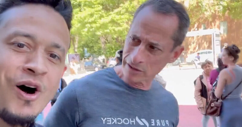 Rapper Confronts ‘Anthony Weiner the Pedophile’ on NYC Street: ‘How About All of That Adrenochrome?’