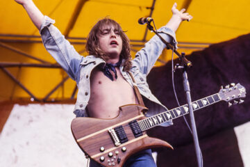 Rock Legend Rick Derringer Dead at 77