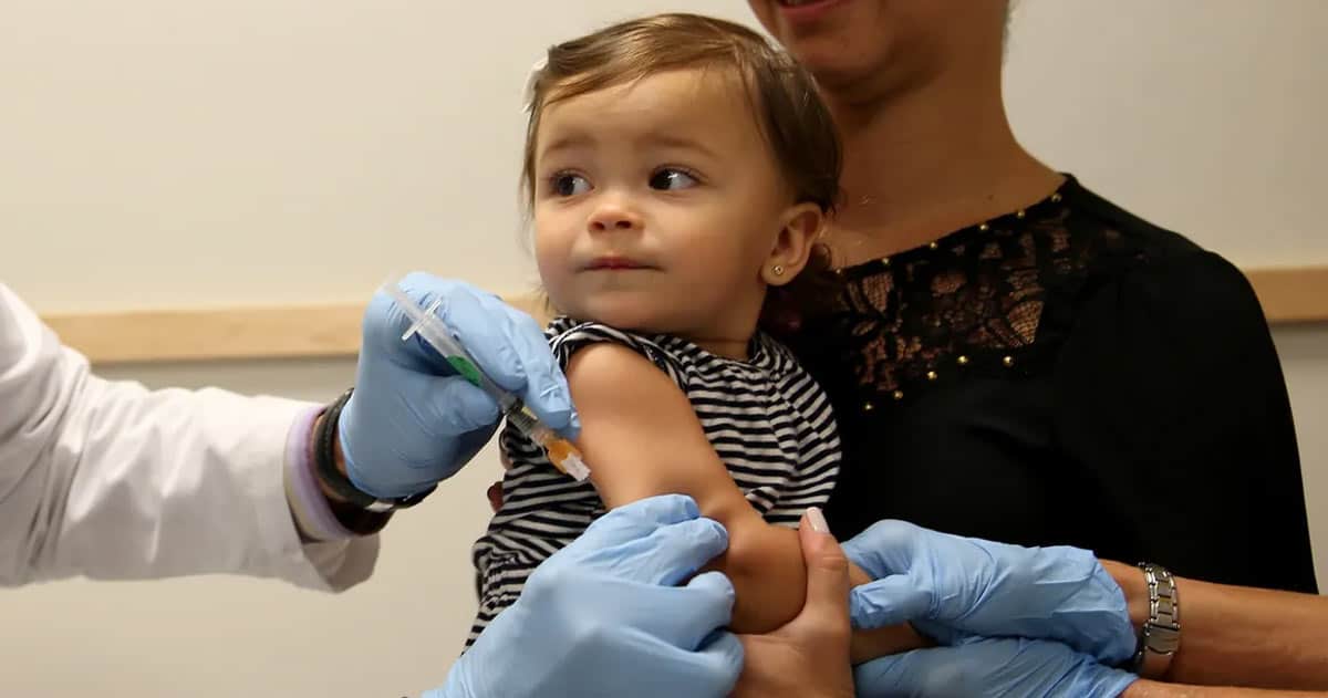 Top Study: mRNA 'Vaccines' Rewire Human Biology - Slay News