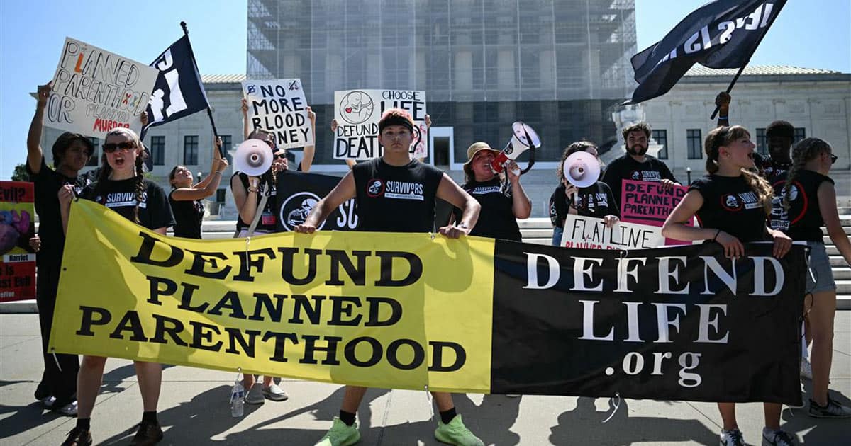 Supreme Court Deals Blow to Planned Parenthood in Medicaid Funding