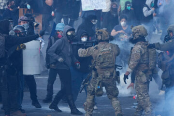 Multiple Police Officers Injured by Violent Mobs During Leftists Riots in Portland
