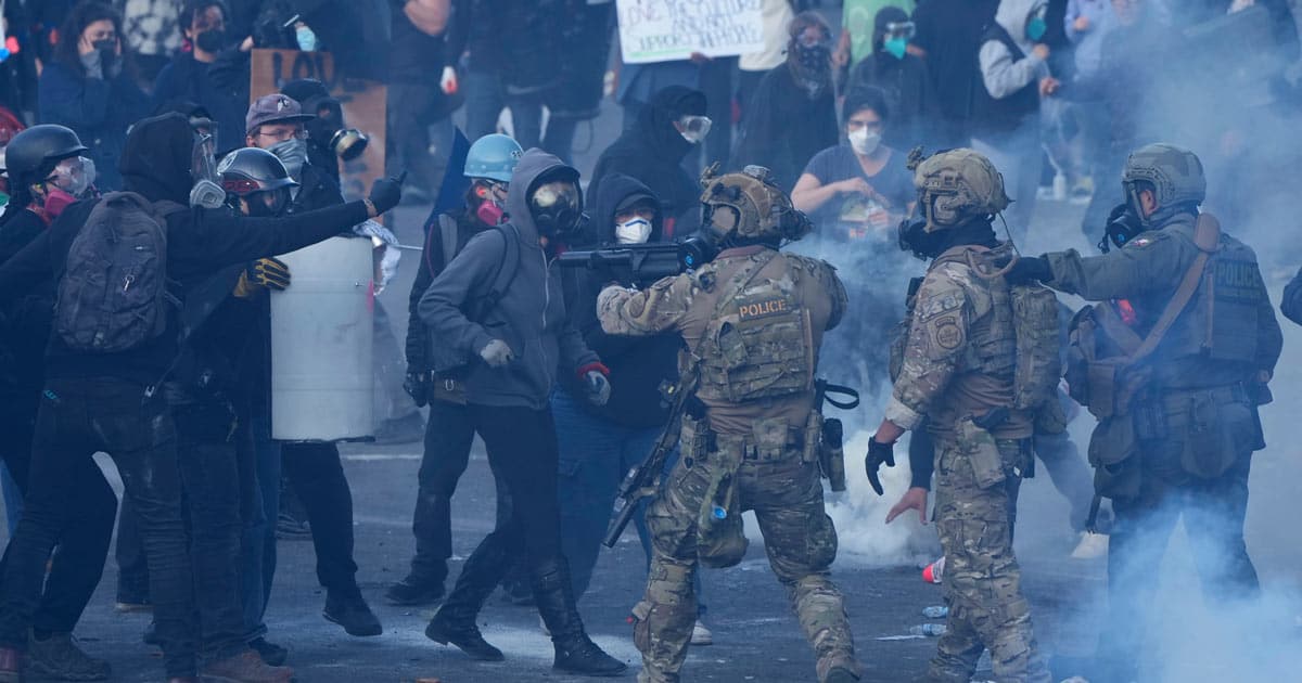 Multiple Police Officers Injured by Violent Mobs During Leftists Riots ...